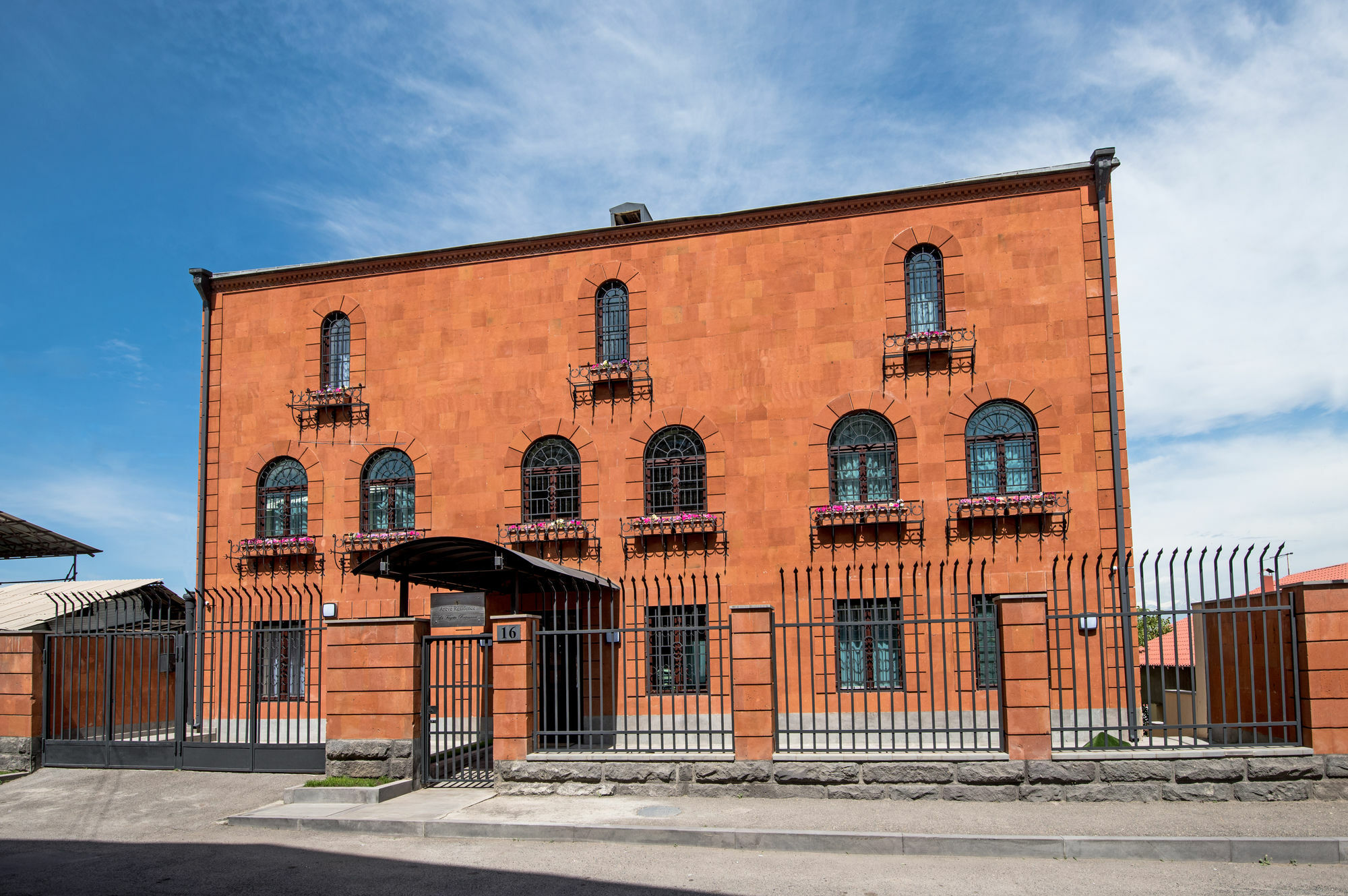 Arève Résidence Boutique Hotel Erevan Esterno foto